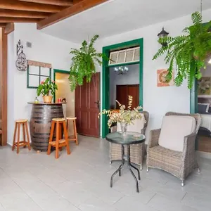 https://casa-abuela-arico-el-nuevo.tenerifehoteles.net